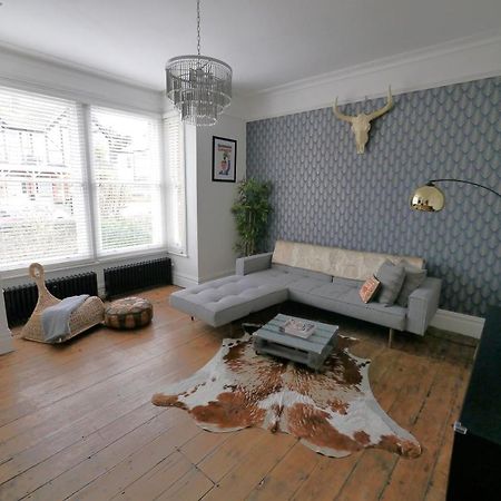 וורטינג Quirky Spacious Ground Floor Victorian Garden Flat מראה חיצוני תמונה