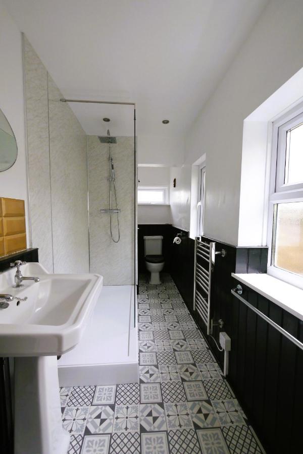 וורטינג Quirky Spacious Ground Floor Victorian Garden Flat מראה חיצוני תמונה